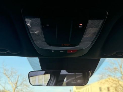 Used 2022 Kia K5 GT-Line image 32