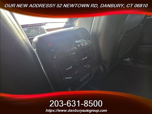 Used 2023 Jeep Grand Cherokee Summit w/ Advanced Protech Group IV AWD/4WD image 8