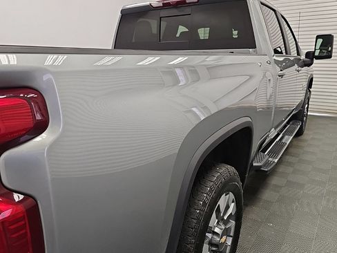 Used 2024 Chevrolet Silverado 2500 LT w/ Texas Edition AWD/4WD image 10