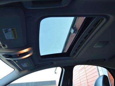 Used 2011 Volvo S40 T5 w/ Preferred Pkg image 25