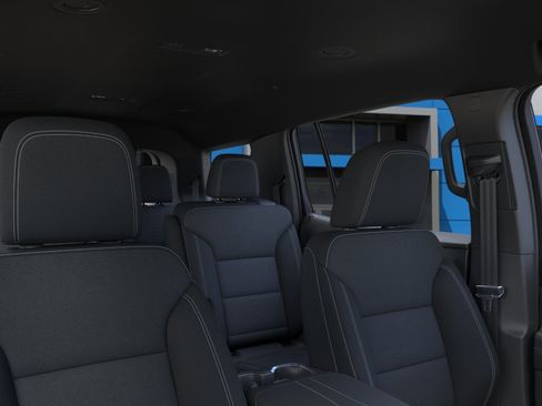 New 2027 Chevrolet Traverse LT w/ Midnight/Sport Edition FWD image 24