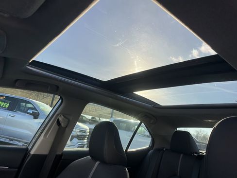 Used 2024 Toyota Camry XSE w/ Navigation Package image 21