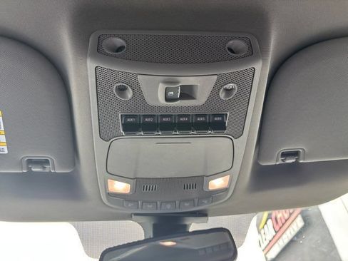 Used 2018 Ford F250 Lariat w/ Lariat Ultimate Package AWD/4WD image 42