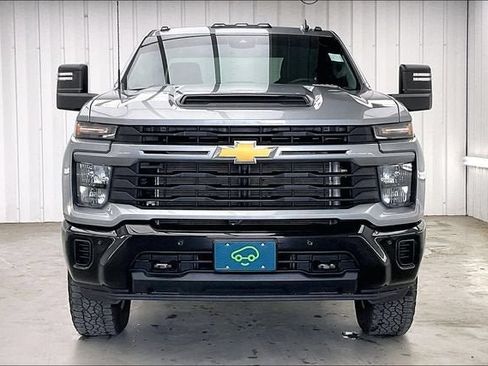 Certified 2025 Chevrolet Silverado 2500 Custom w/ Custom Value Package AWD/4WD image 3