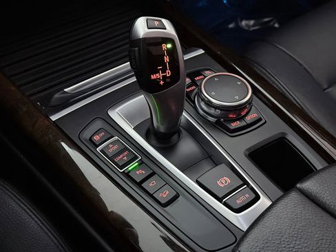 Used 2015 BMW X5 xDrive35i image 38