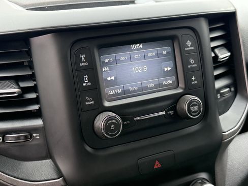 Used 2019 RAM 2500 Tradesman image 20