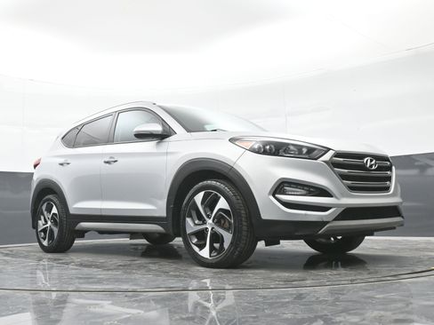 Used 2017 Hyundai Tucson Limited AWD/4WD image 41