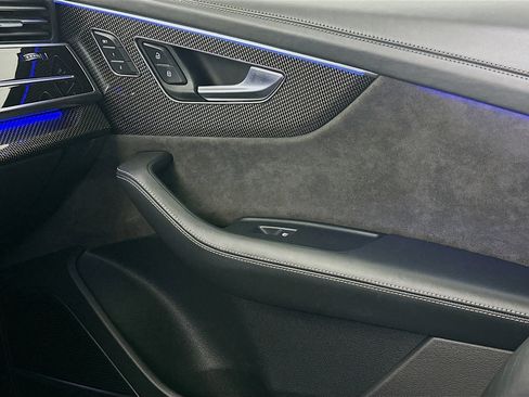 Used 2021 Audi SQ8 Prestige w/ Prestige Package image 17