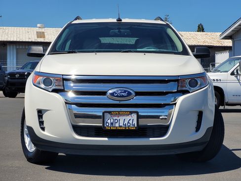 Used 2013 Ford Edge SE FWD image 2