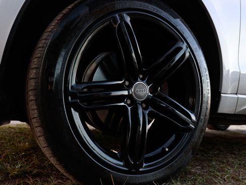 Used 2011 Audi Q5 2.0T Premium image 34