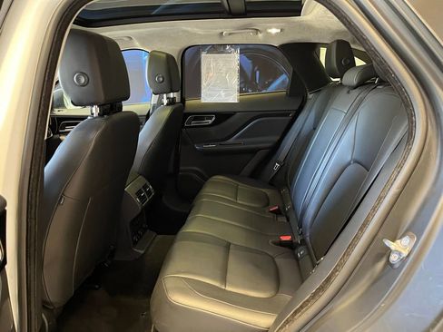 Used 2019 Jaguar F-PACE Premium AWD/4WD image 24