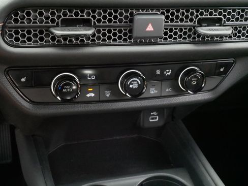 Used 2024 Honda HR-V Sport image 23