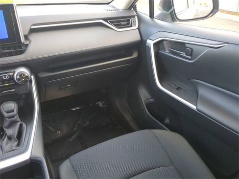 Certified 2025 Toyota RAV4 LE image 17