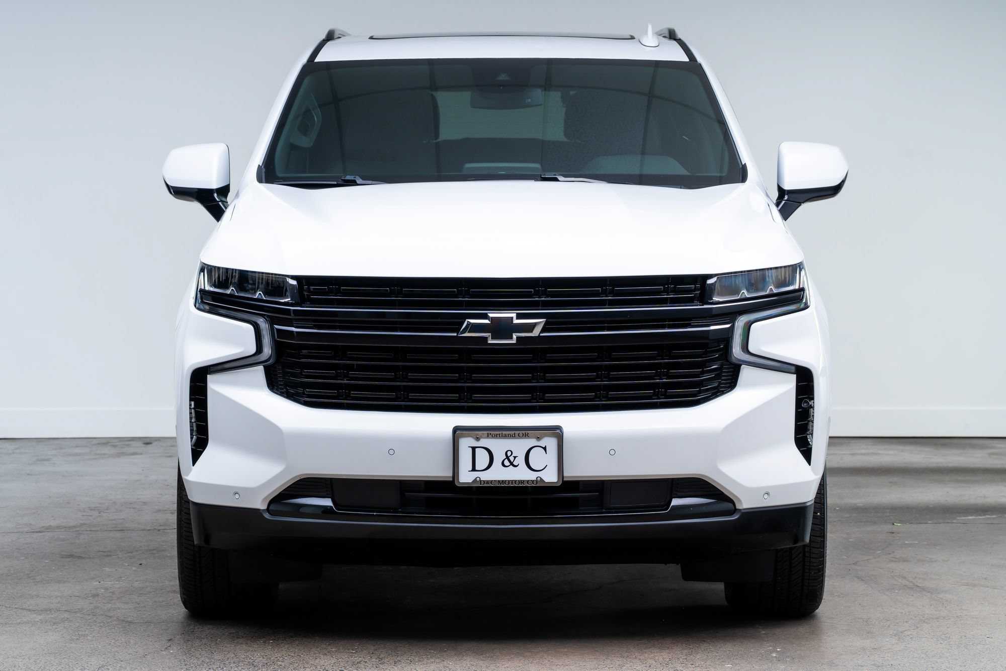 Used 2023 Chevrolet Tahoe RST AWD/4WD image 2