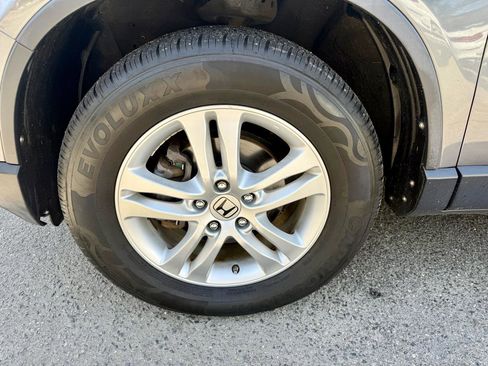 Used 2011 Honda CR-V EX-L image 9