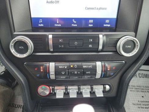Used 2022 Ford Mustang Premium image 10