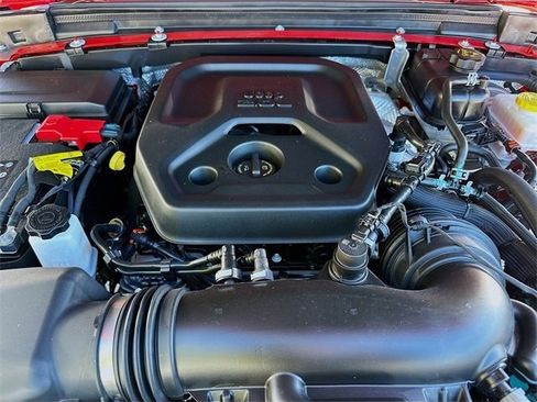 Certified 2025 Jeep Wrangler Sport image 27