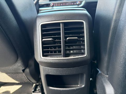 Used 2023 Kia Sportage SX image 22