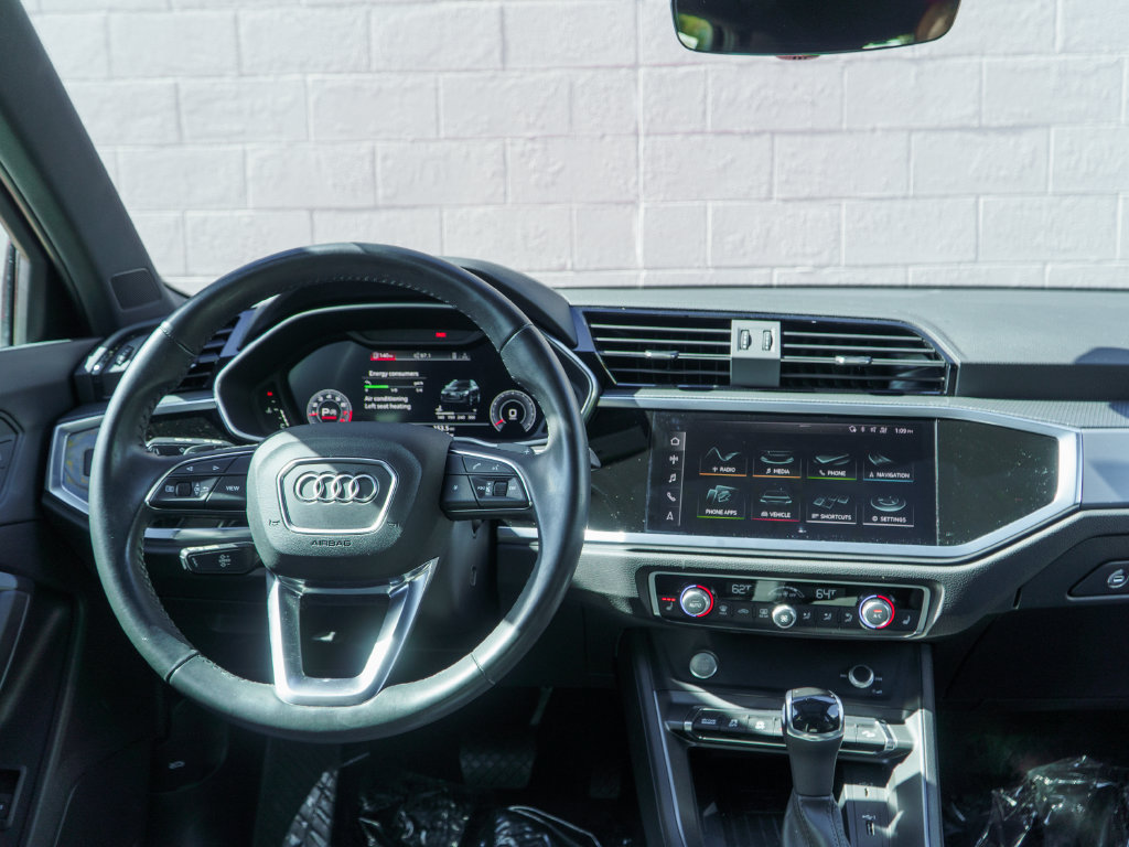 Used 2020 Audi Q3 2.0T Premium Plus w/ Premium Plus Package AWD/4WD image 22
