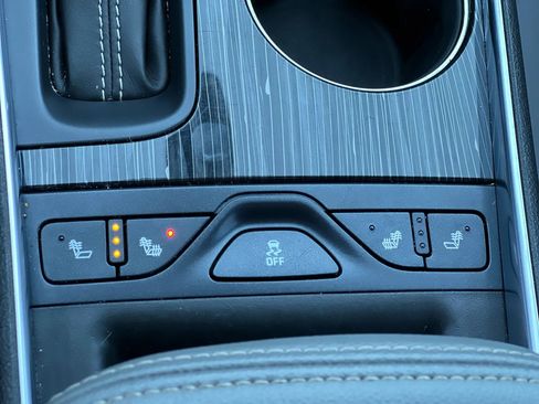 Used 2018 Chevrolet Impala LT w/ LT Leather Package image 24