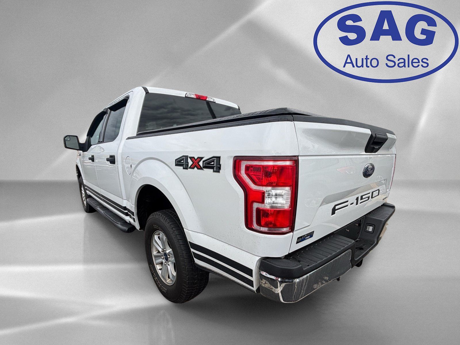 Used 2020 Ford F150 XLT w/ Equipment Group 301A Mid AWD/4WD image 4