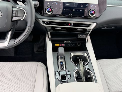 New 2026 Lexus RX 350 Premium Plus AWD/4WD image 10