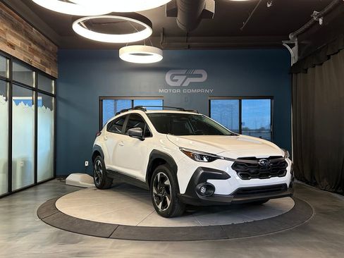 Used 2024 Subaru Crosstrek 2.5i Limited w/ Crosstrek Mirror Package AWD/4WD image 1