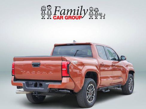 Certified 2025 Toyota Tacoma TRD Sport RWD image 4