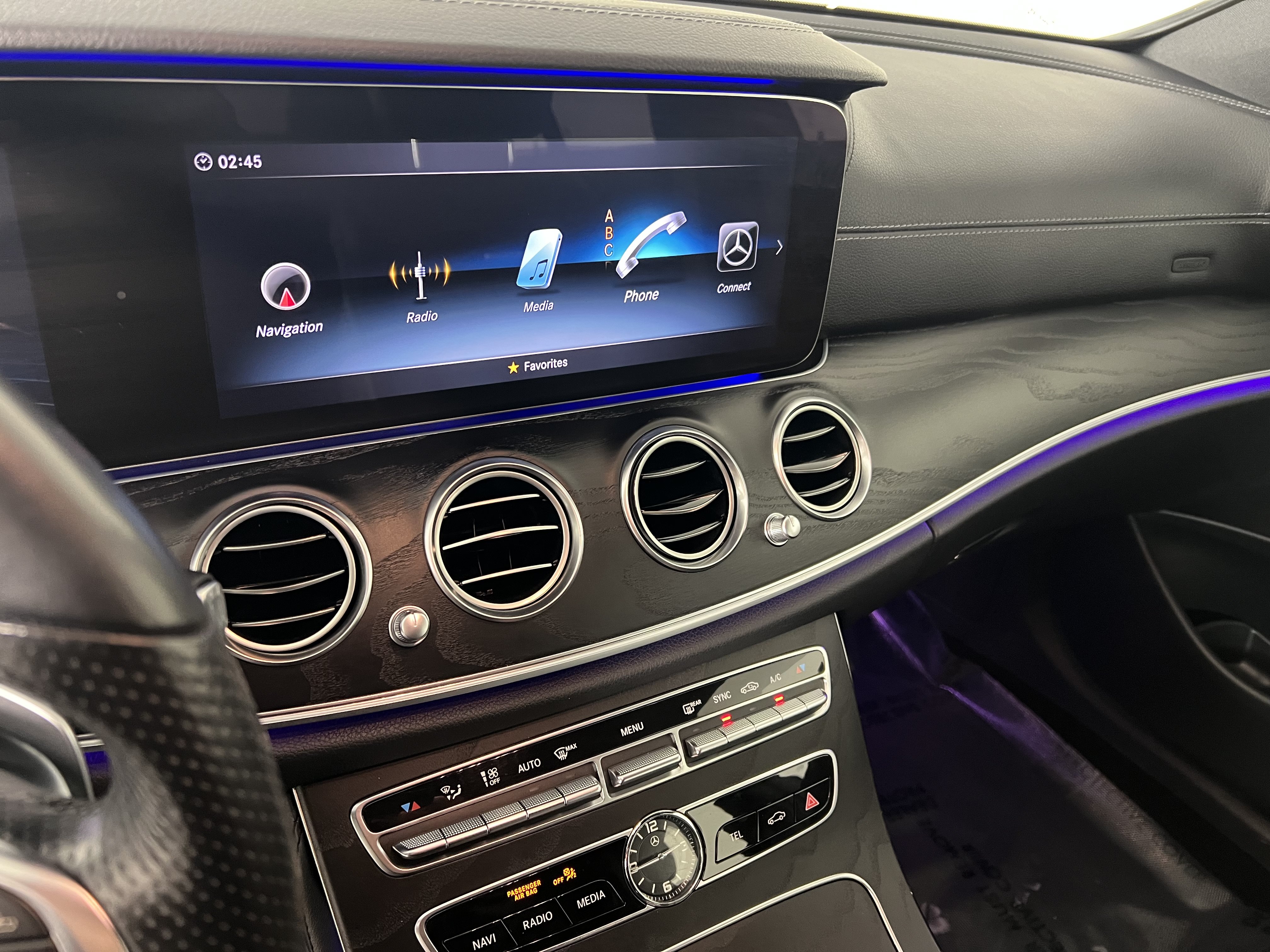 Used 2018 Mercedes-Benz E 43 AMG 4MATIC Sedan image 29