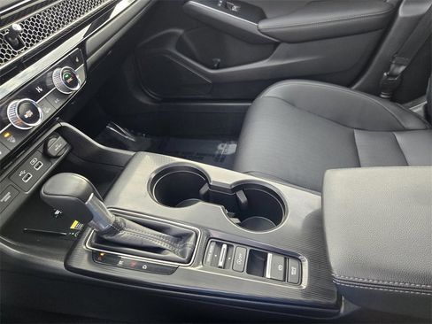Certified 2024 Honda Civic Sport Touring image 23