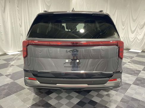 New 2026 Kia Carnival SX w/ SX Dark Edition Package image 3