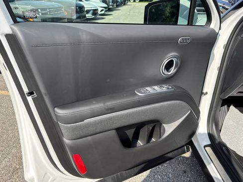 New 2026 Hyundai Palisade Calligraphy FWD image 11