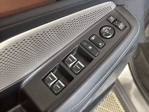 Used 2022 Acura MDX w/ Technology Package FWD image 15