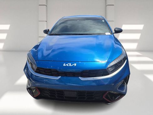 Used 2023 Kia Forte GT-Line w/ GT-Line Premium Package FWD image 2