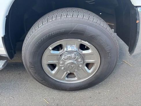 Used 2022 RAM 2500 Big Horn image 34