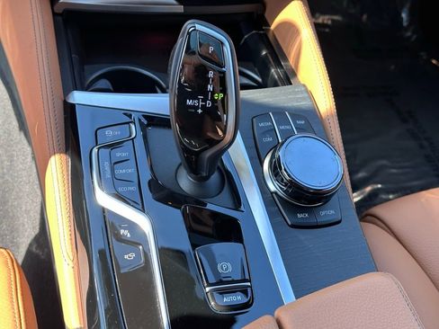 Certified 2023 BMW M550i xDrive w/ Executive Package image 16