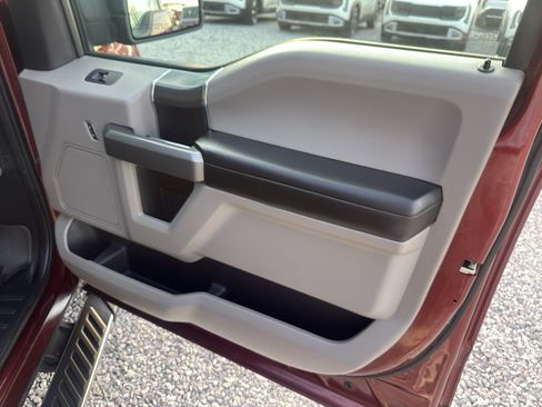 Used 2016 Ford F150 XLT w/ Equipment Group 301A Mid AWD/4WD image 22