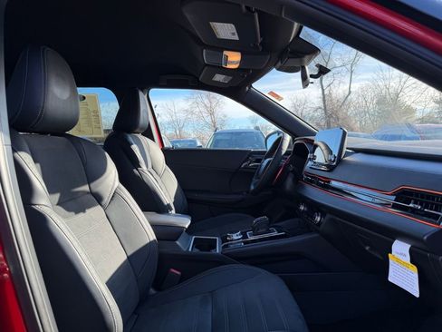 Used 2023 Mitsubishi Outlander SE Black Edition image 18