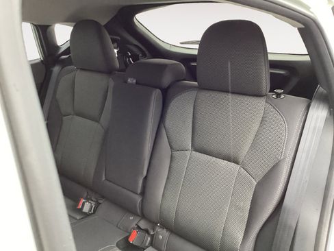 Used 2024 Subaru Crosstrek 2.0i Premium image 13