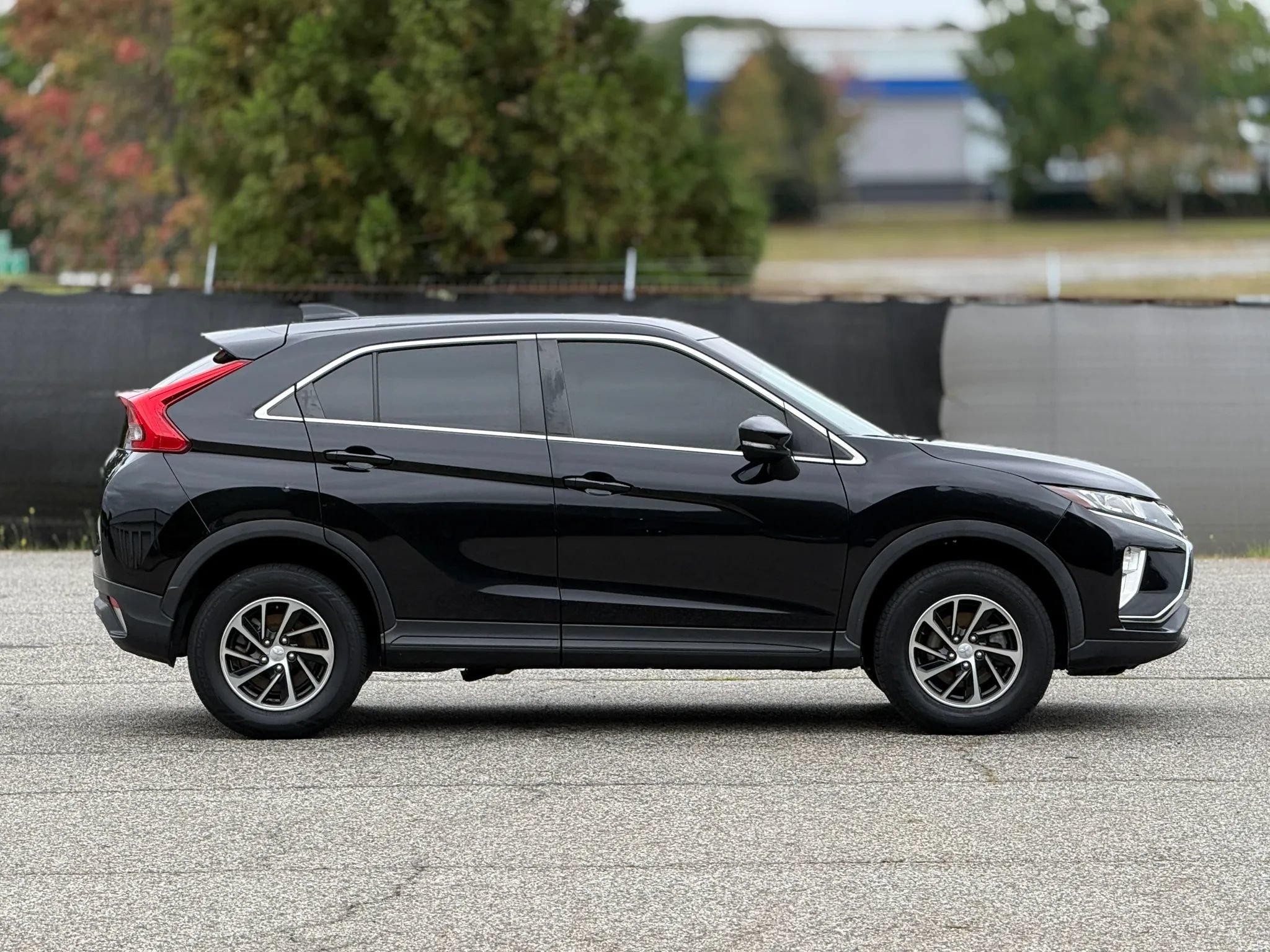Used 2020 Mitsubishi Eclipse Cross ES AWD/4WD image 7