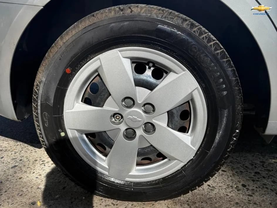 Used 2015 Chevrolet Sonic LS FWD image 23