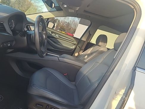 Used 2021 Buick Enclave Essence w/ Sound and Sites Package AWD/4WD image 11