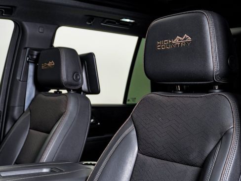 Used 2023 Chevrolet Tahoe High Country w/ Advanced Technology Package image 20