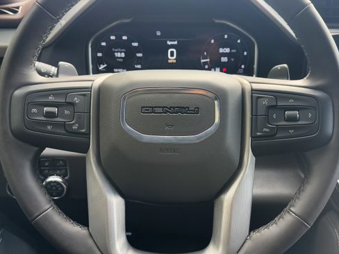 Used 2024 GMC Sierra 1500 Denali w/ Technology Package image 38