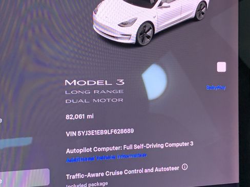 Used 2020 Tesla Model 3 Long Range AWD/4WD image 23