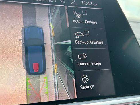 Used 2021 BMW X5 M w/ Executive Package image 35