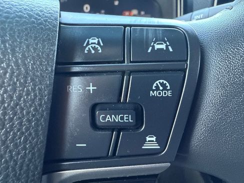 Used 2025 Toyota Camry XSE FWD image 29