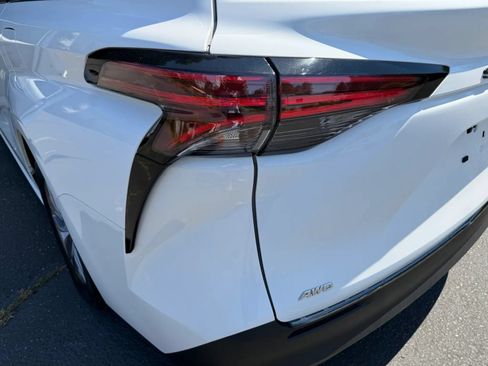 Used 2022 Toyota Sienna LE AWD/4WD image 20
