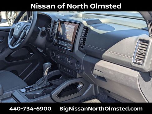 Certified 2023 Nissan Frontier SV w/ Midnight Edition Package AWD/4WD image 28