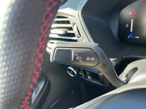 Used 2025 Ford Escape ST-Line Select image 22